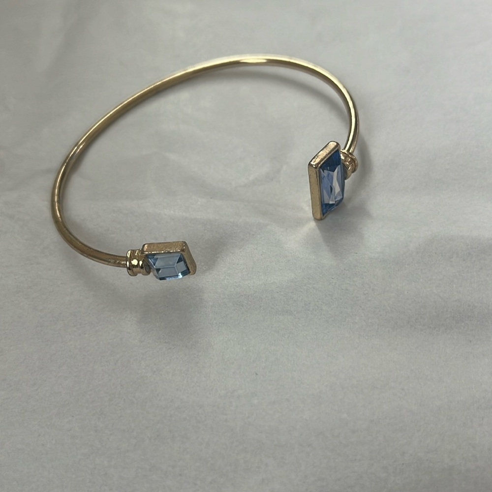 Gold Tone Rhinestone Bracelet